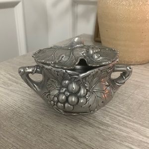 Arthur Court Sugar Bowel